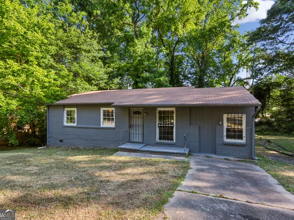 516 Fairlane Cir NW, Atlanta, GA 30331