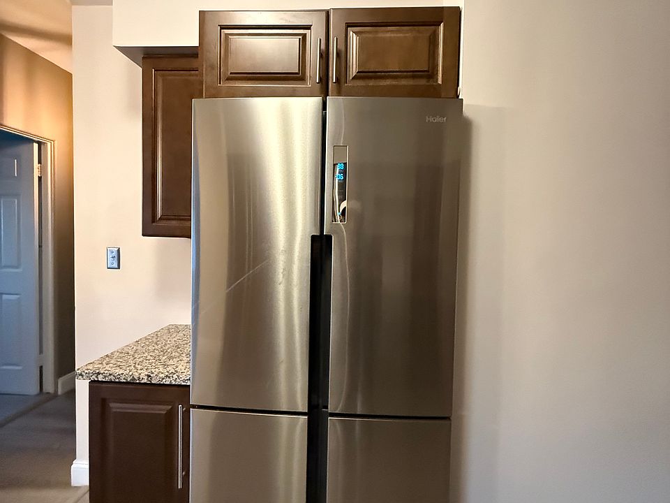 1st image of 323 N Eton St APT 39