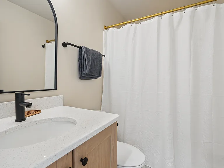 1417 Ellis Blvd NW — Photo 17