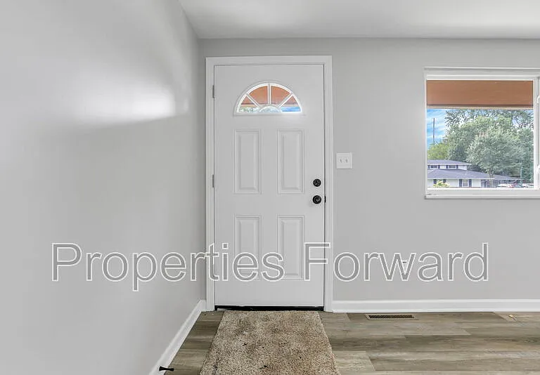 1663 Haft Dr — Photo 4