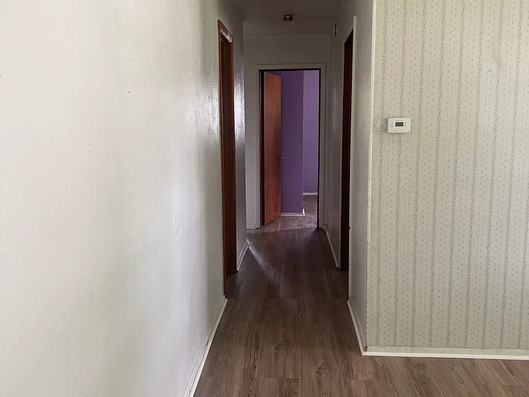 602 Miami Ct — Photo 3