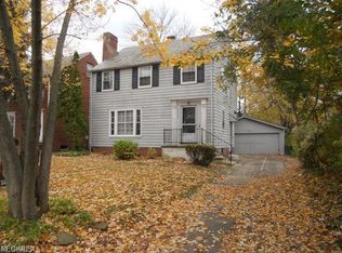 3946 Bushnell Rd, University Heights, OH 44118