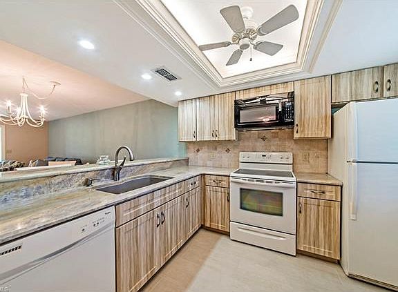4th image of 13070 Cross Creek Ct APT 505