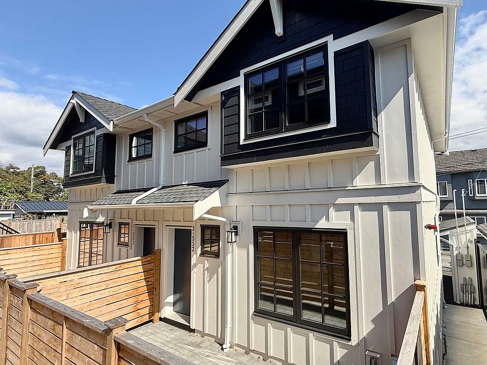 1st image of 552 Kaslo St #2