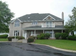 E11912 City View Rd, Baraboo, WI 53913