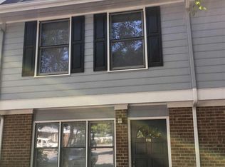 114 Old Cooper Sq, Chapel Hill, NC 27517