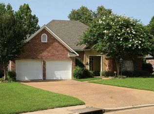106 Navajo Cir, Clinton, MS 39056
