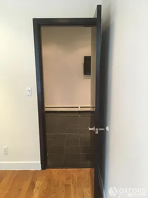 Rented by Oxford Property Group | media 17