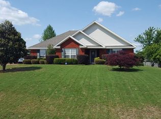 281 Hidden Valley Rd, Deatsville, AL 36022