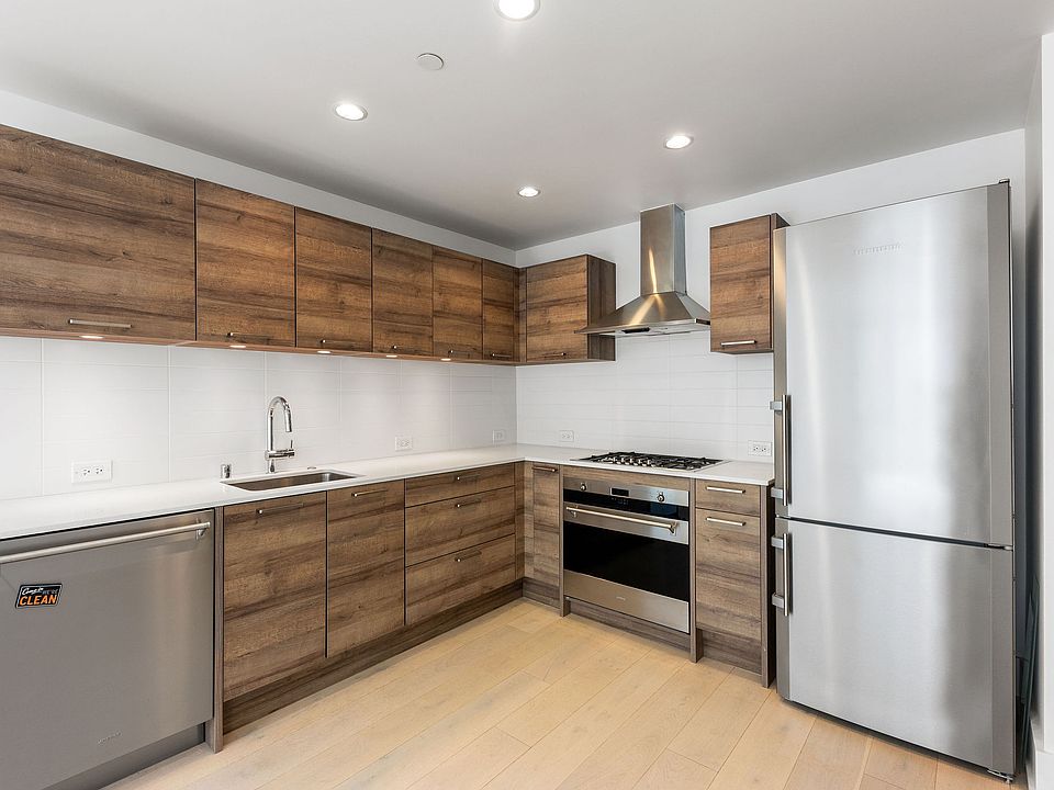 1st image of 1075 Market St #513-1