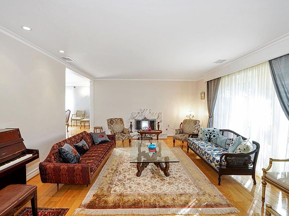 4th image of 6089 Avenida Chamnez