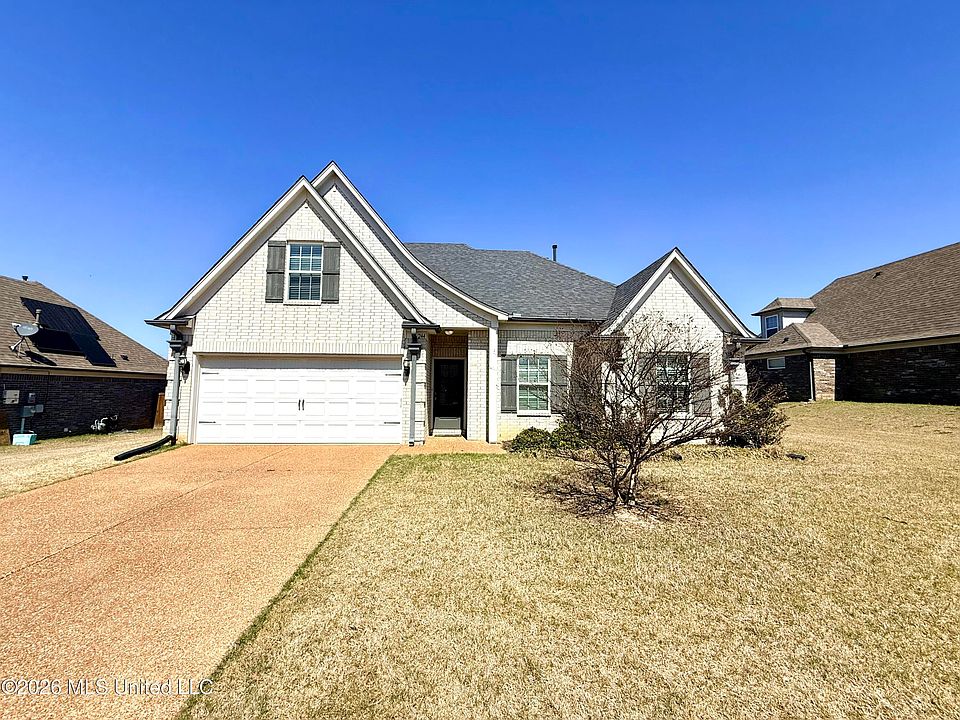 1st image of 244 Magnolia Gardens Dr