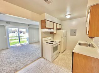 35480 Klix St #103, Clinton Township, MI 48035