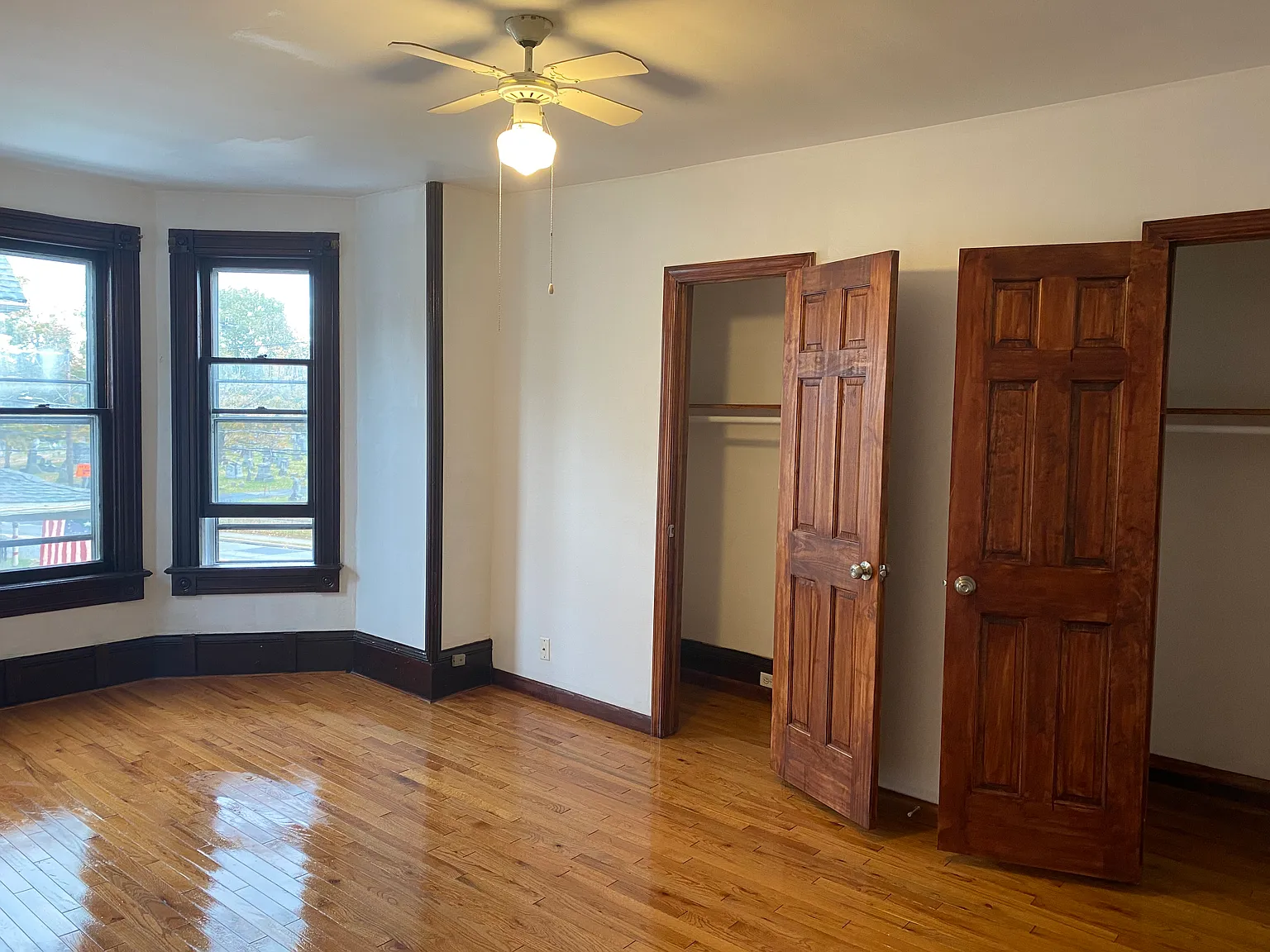 1086 Dreher Ave — Photo 4