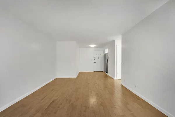 Rented by Corcoran | media 19
