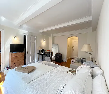 Rented by Meraki Realty LLC | media 1