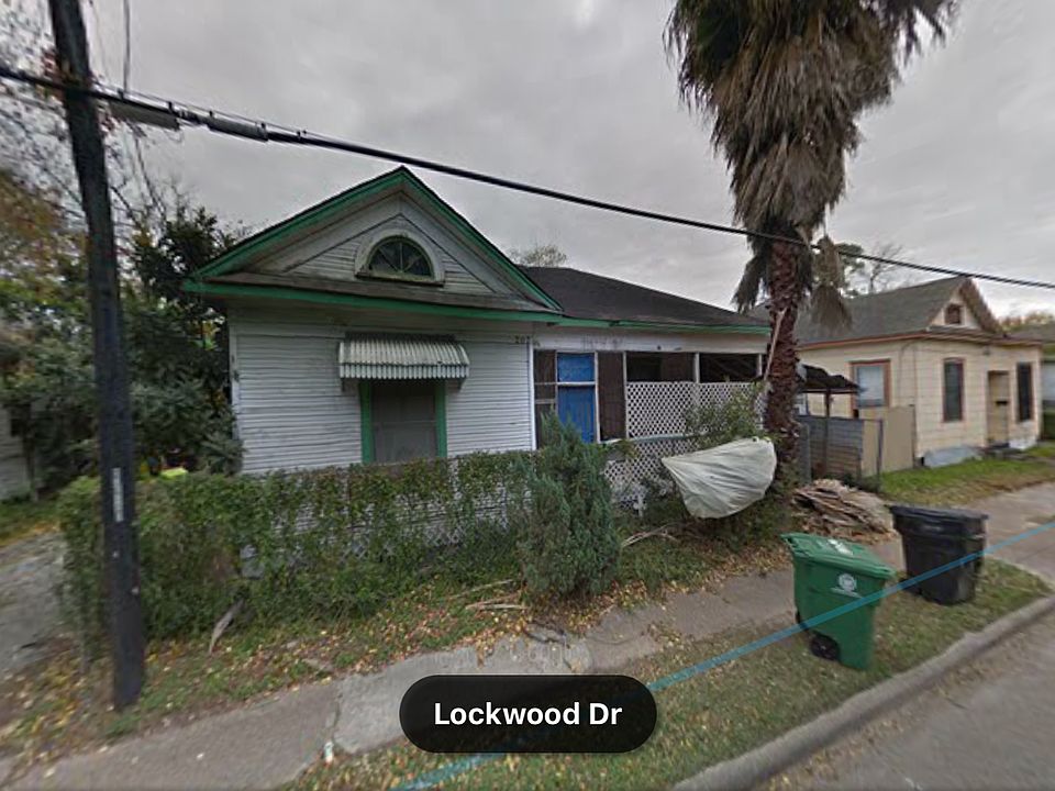 1st image of 207 Lockwood Dr