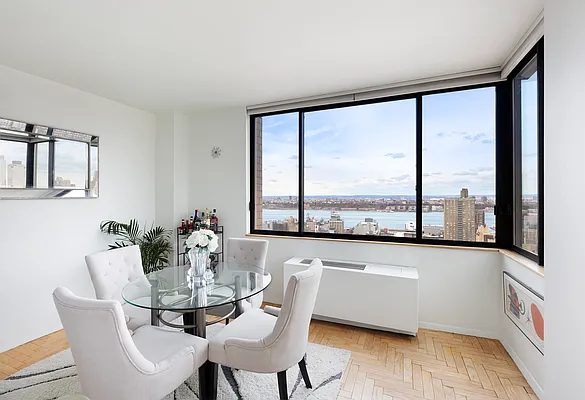 Sold by Corcoran | media 2