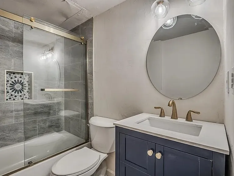 403 Shawmont Ave #C — Photo 2