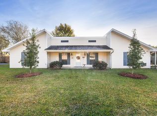 121 Haricot Rd, Lafayette, LA 70508