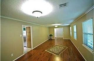 3rd image of 10815 Ashcroft Dr