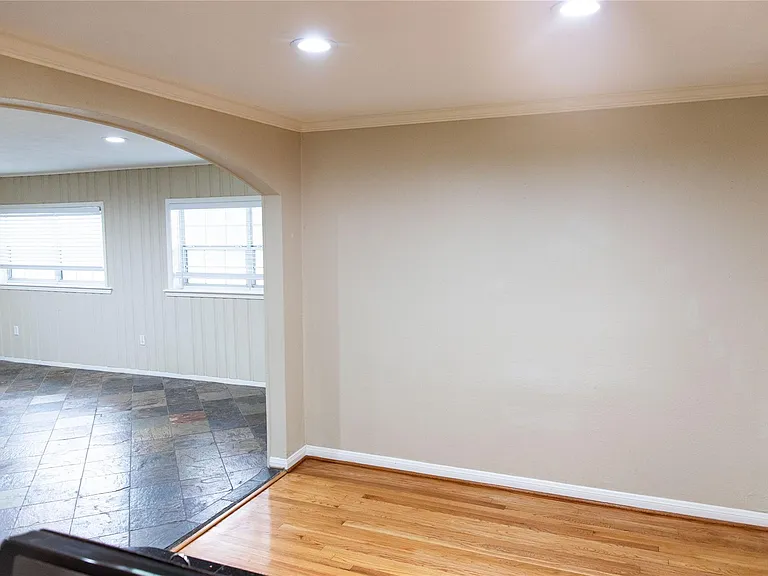 5564 Aspen St — Photo 13