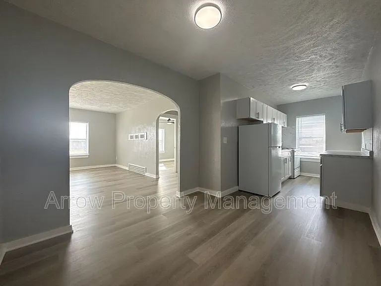 723 Ella St #C3 — Photo 4