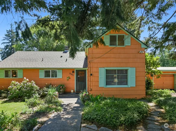 2507 NE 30th Street, Bremerton, WA 98310