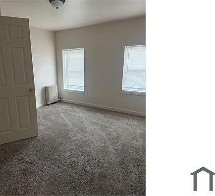 135 W Marshall St — Photo 8