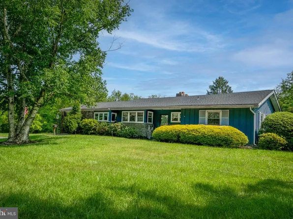2310 Horseshoe Trl, Chester Springs, PA 19425