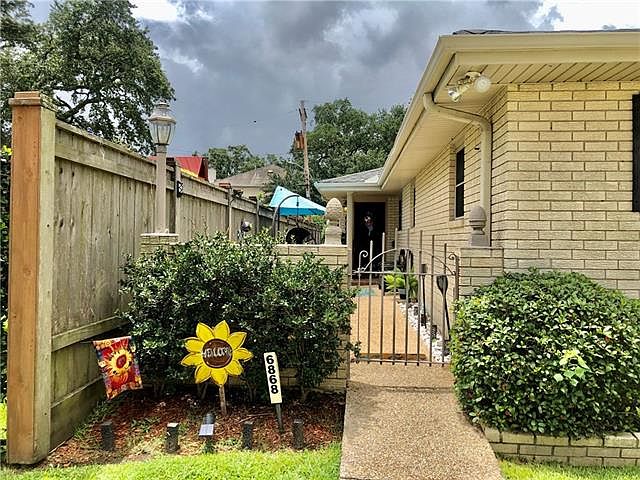 1st image of 6868 Argonne Blvd