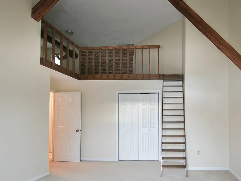 58 Woodley Ct #10 — Photo 25