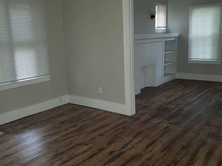 5077 Berkshire St — Photo 3