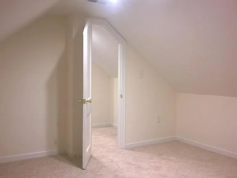 304 Marlin Dr — Photo 8