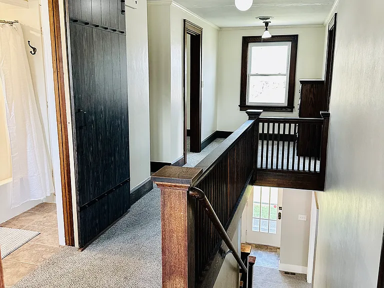 2829 E Main St — Photo 11