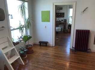 142 S Aurora St APT 4, Ithaca, NY 14850