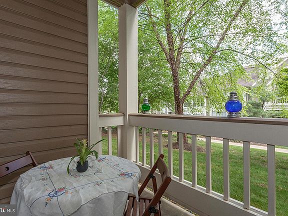 4th image of 10828 Antigua Ter APT 102