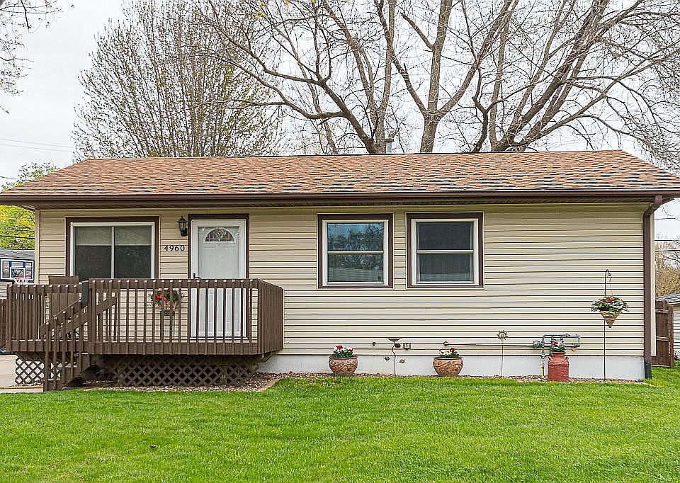 1st image of 4960 Harbet Ave NW