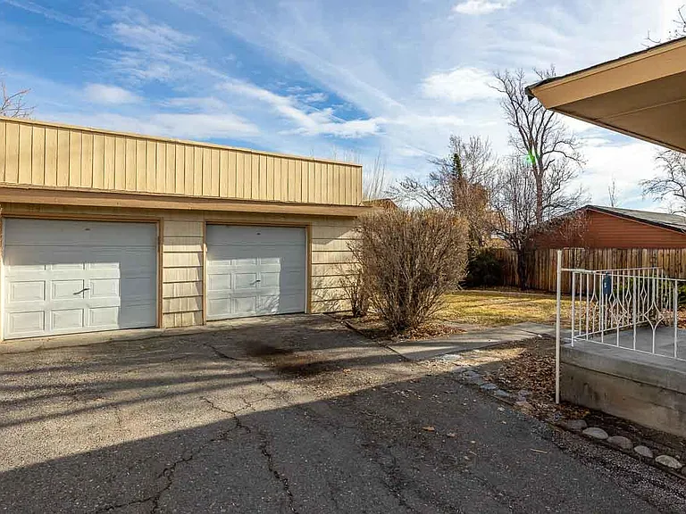 1216 Gordon Ave — Photo 15