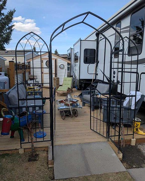 1st image of 370165 79th St E #69