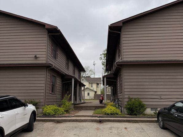 806 S Saint Louis St APT 8
