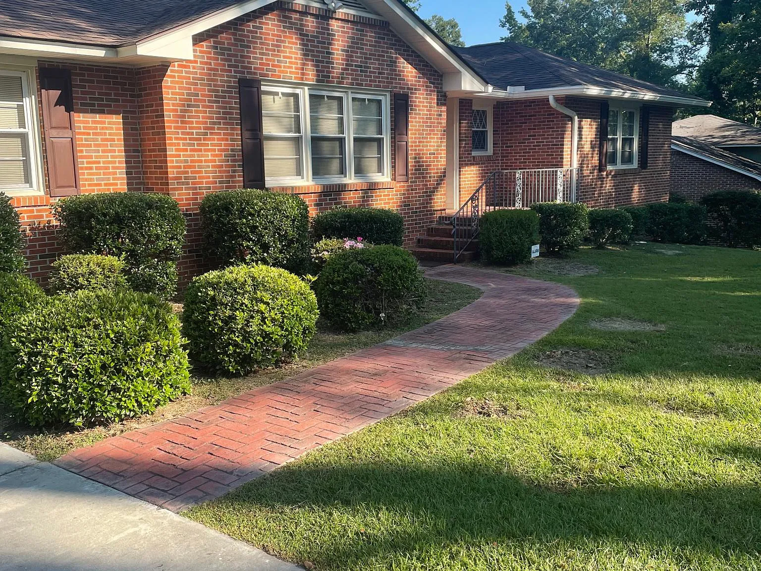 3 bed, 1800 sqft, $2,100 — Photo 2