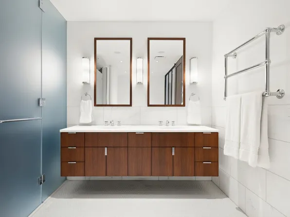 55 Hudson Street image 16 of 23