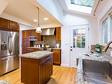 2151 Oakley Ave, Menlo Park, CA 94025 | Zillow