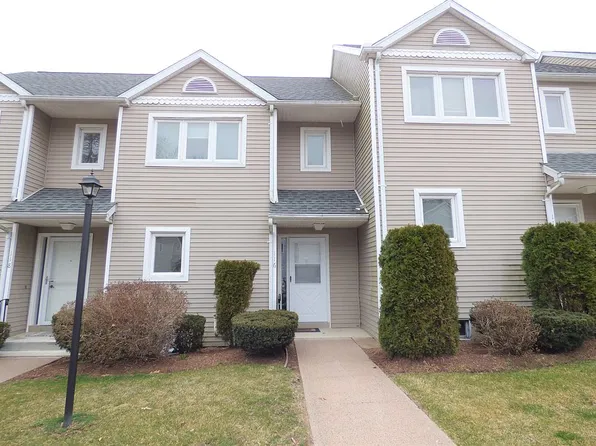 116 Oak Ridge Dr, Windsor Locks, CT 06096