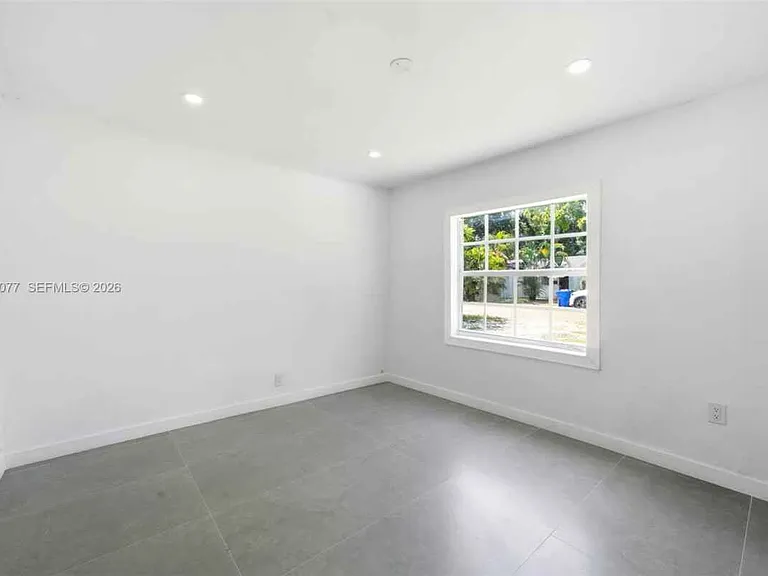 2415 Garfield St — Photo 18