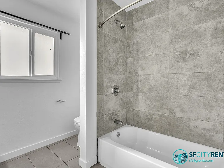 1540 Hudson St #203 — Photo 17