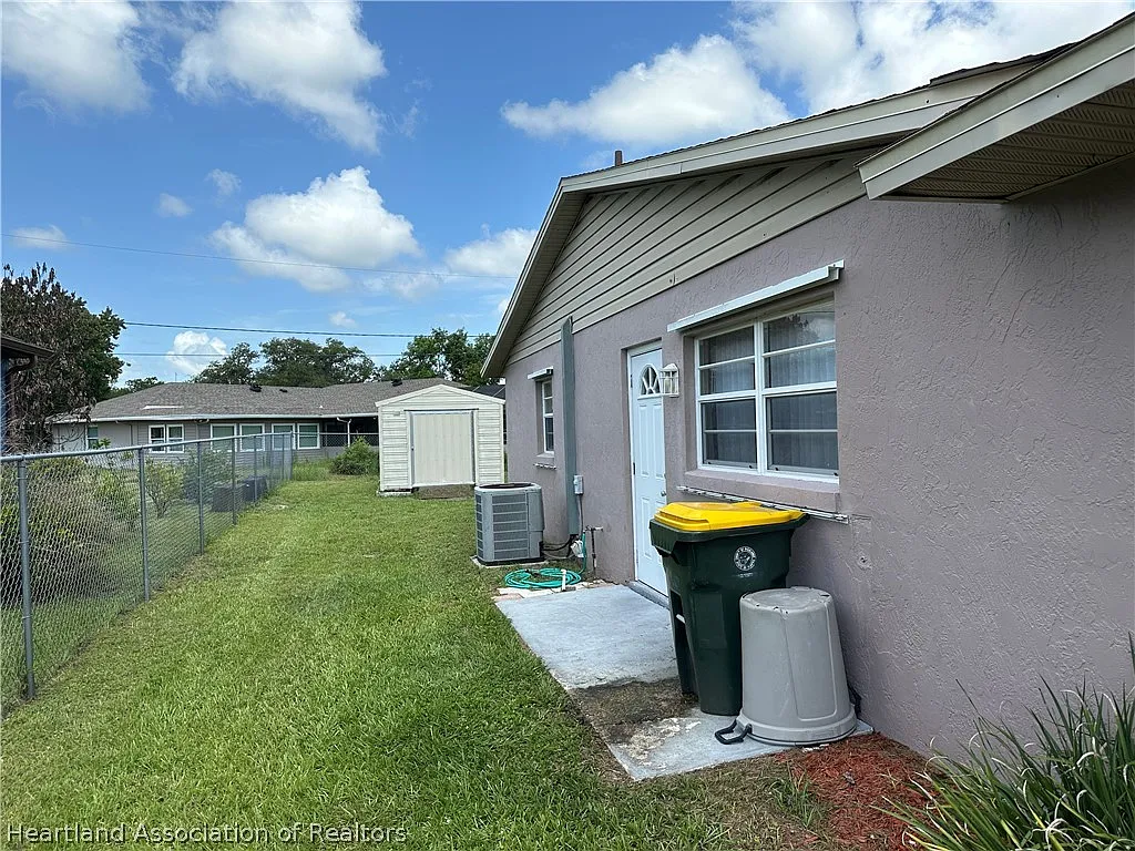 2 bed, 2.0 bath, 1543 sqft, $1,395 — Photo 3