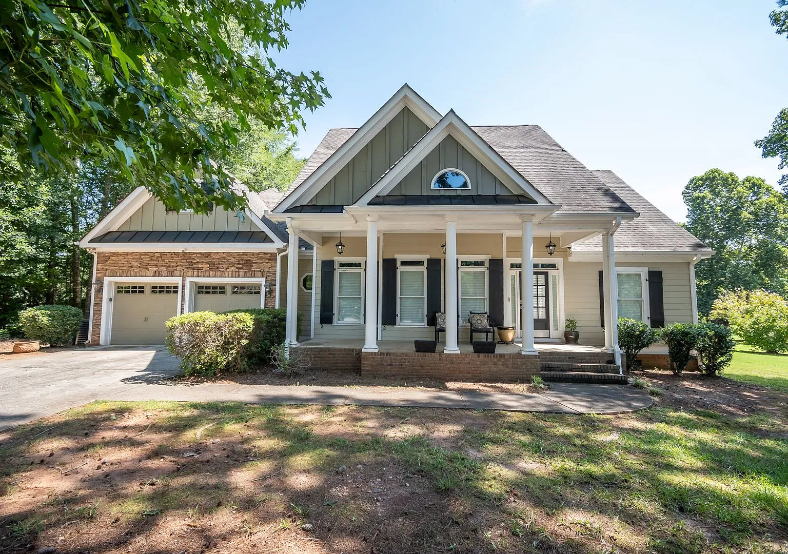101 Falling Shoals Drive - Available Now! — Photo 3