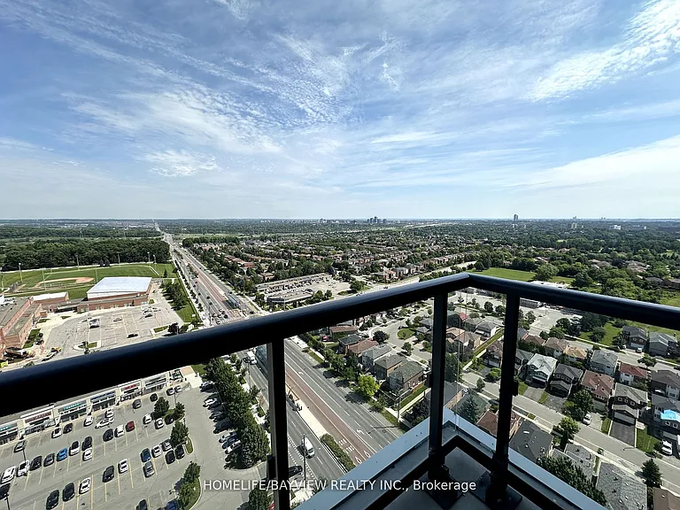 7950 Bathurst St #B-2303 — Photo 38